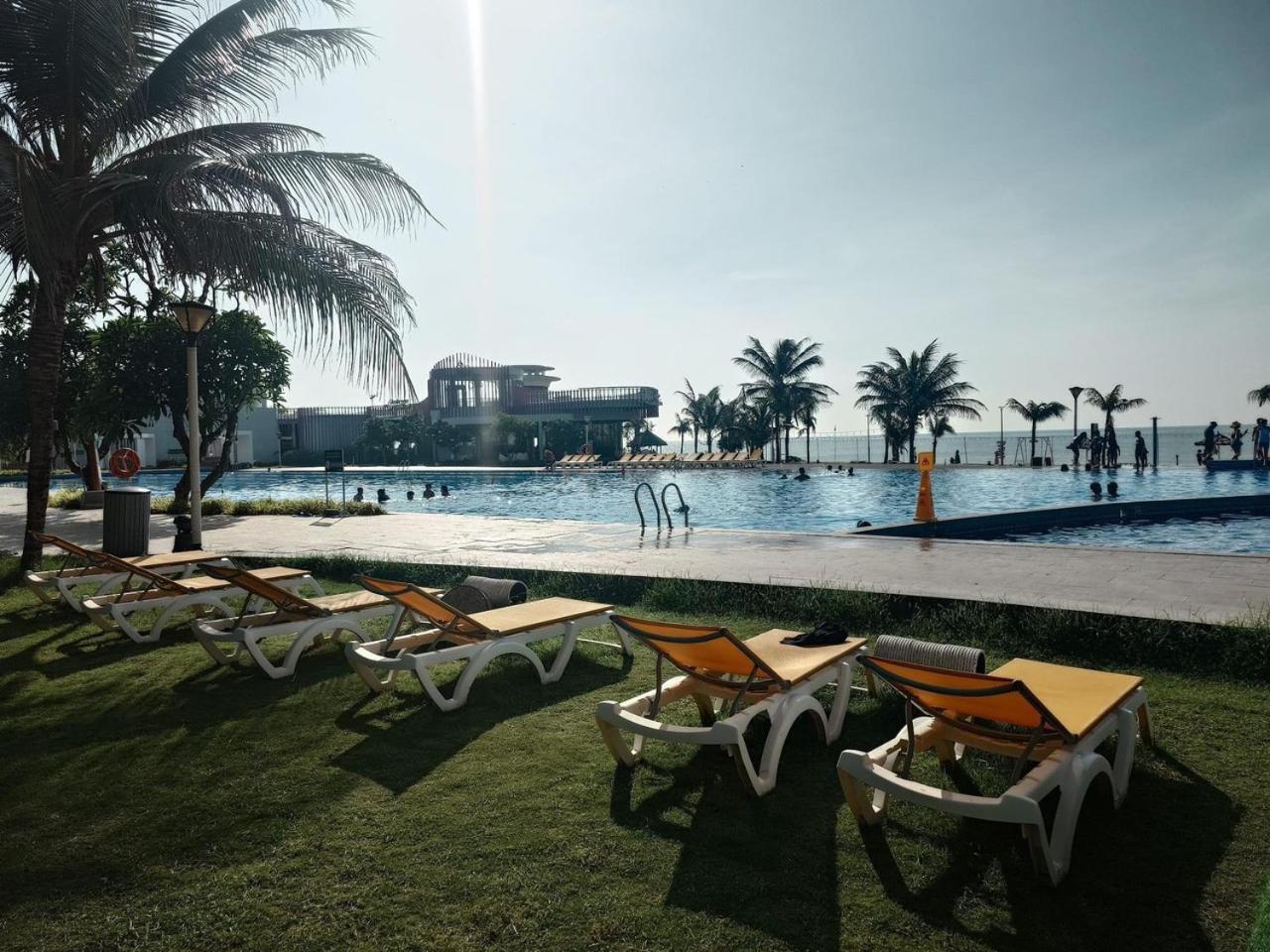 Oceanami Resort & Beach Club Long Hai Exteriör bild