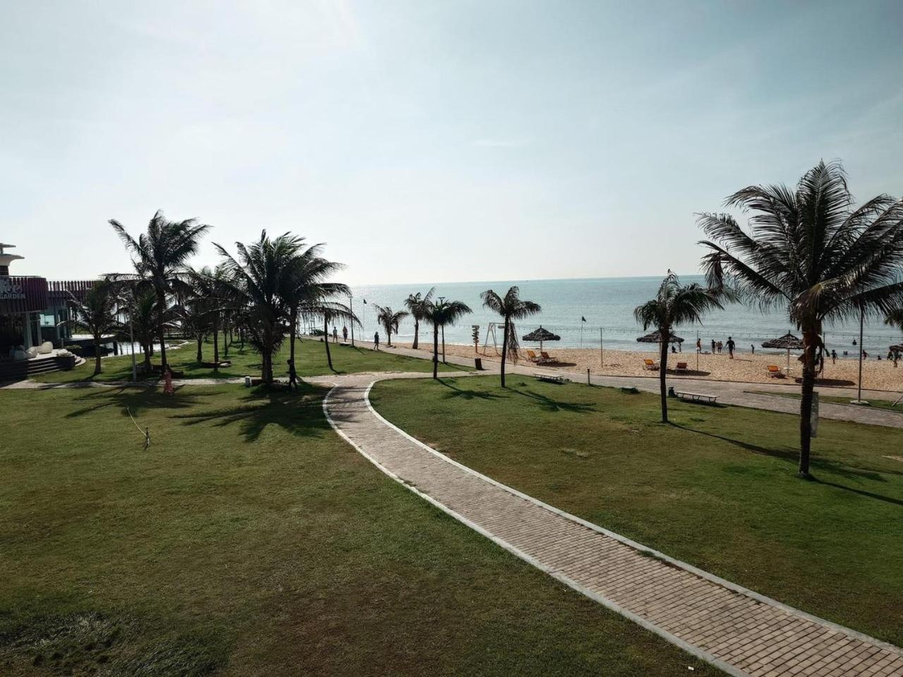 Oceanami Resort & Beach Club Long Hai Exteriör bild